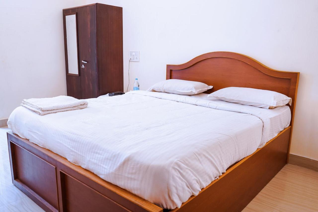 hotel kalyani international Mangalore Exteriör bild